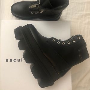 Sacai new w box leather boot women’s 7/37